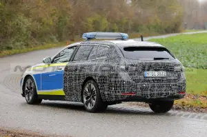 BMW Serie 5 Touring Polizia - Foto Spia 29-11-2023