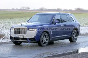 Rolls-Royce Cullinan 2025 - Foto Spia 02-12-2023
