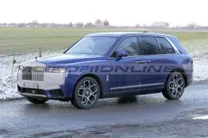 Rolls-Royce Cullinan 2025 - Foto Spia 02-12-2023