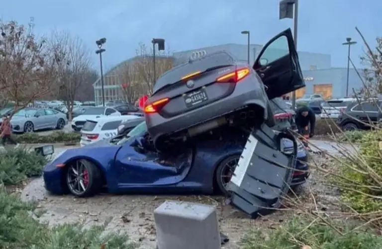 Alfa Romeo Giulia Quadrifoglio - incidente durante test drive del meccanico - 6