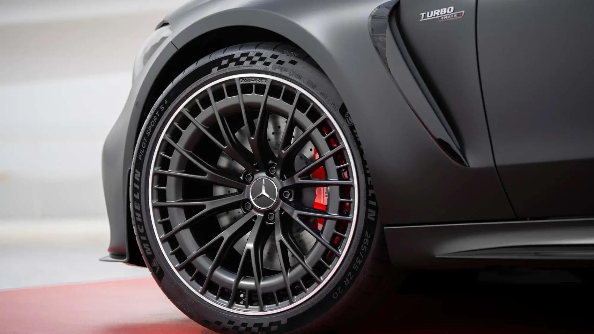 Mercedes-AMG CLE 53 Coupe - 11