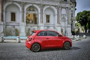 Fiat 500e 2024