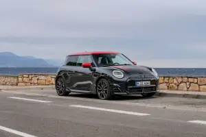 Mini Cooper SE John Cooper Works - 31