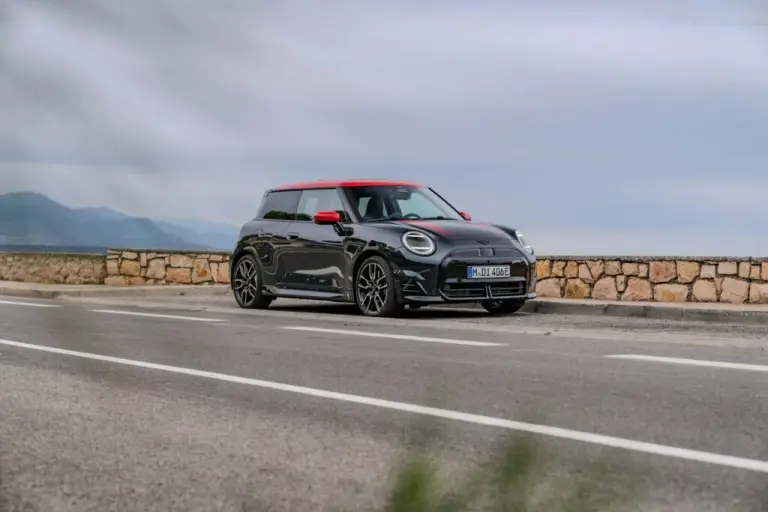 Mini Cooper SE John Cooper Works - 43