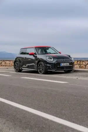Mini Cooper SE John Cooper Works - 28