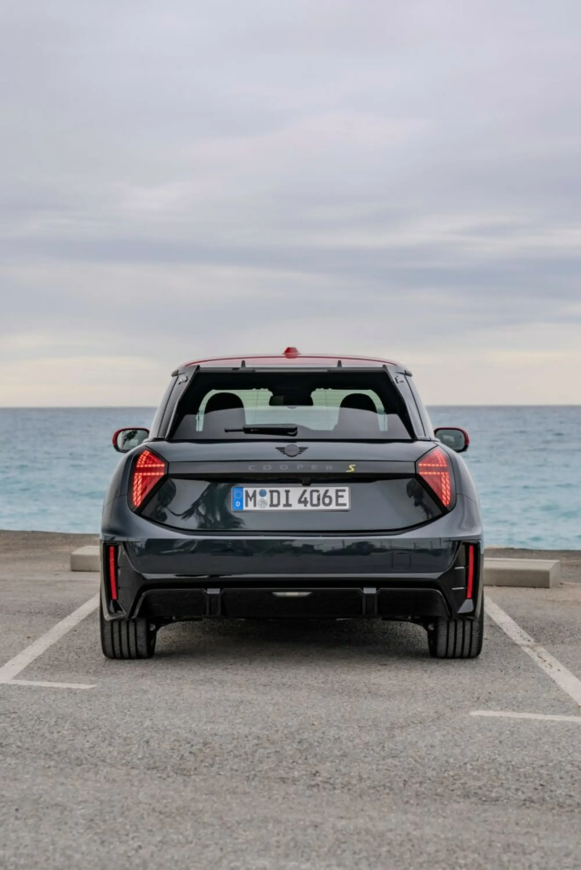 Mini Cooper SE John Cooper Works - 21