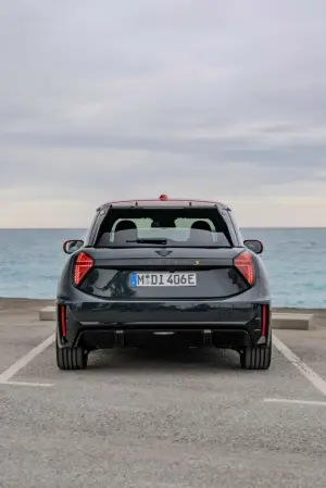 Mini Cooper SE John Cooper Works - 21