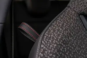Mini Cooper SE John Cooper Works - 16