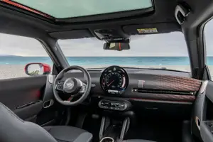 Mini Cooper SE John Cooper Works - 14