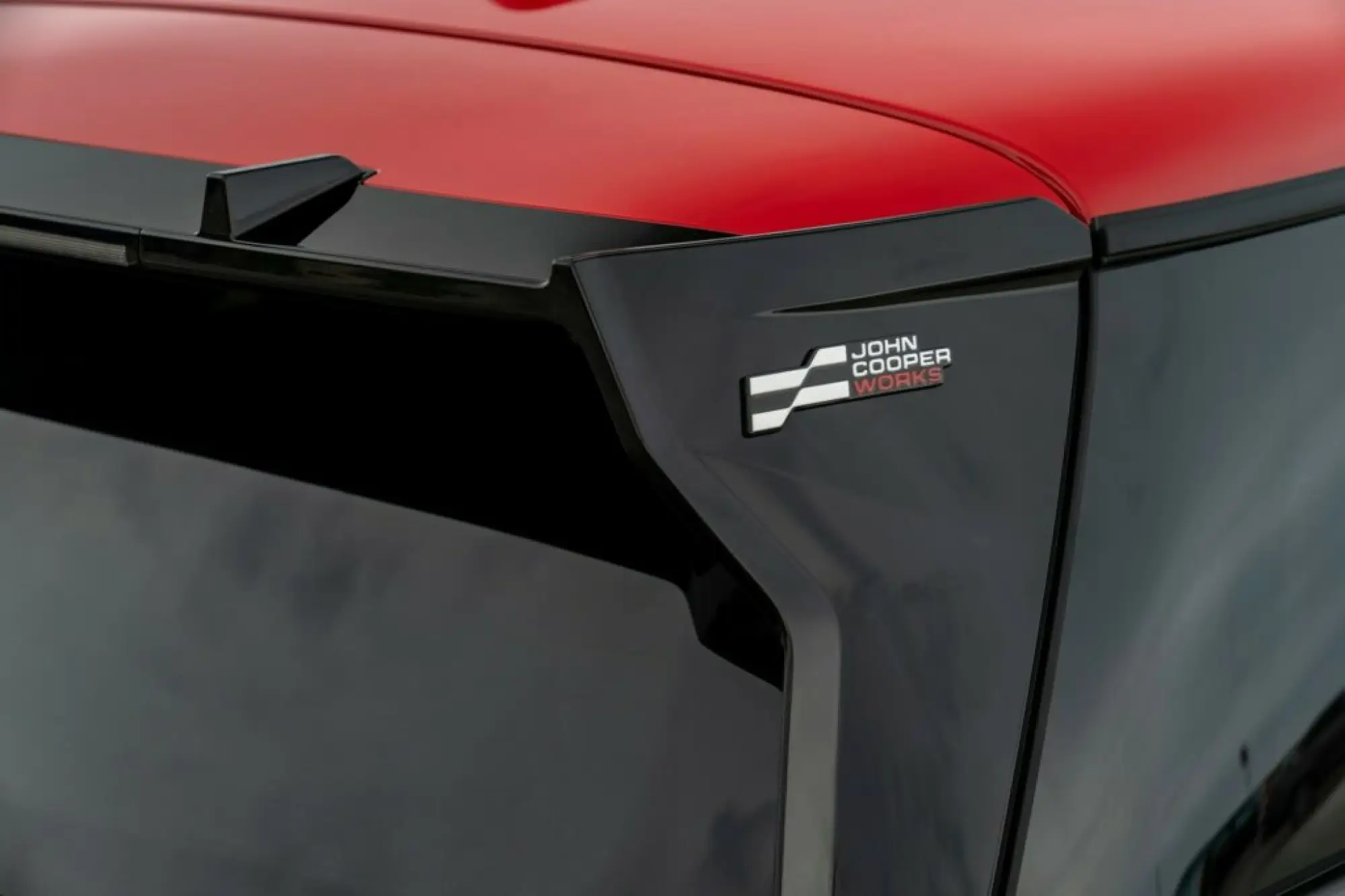 Mini Cooper SE John Cooper Works - 1