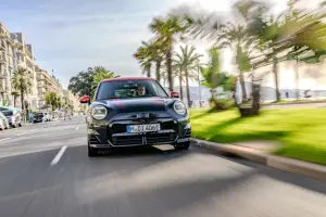 Mini Cooper SE John Cooper Works - 44