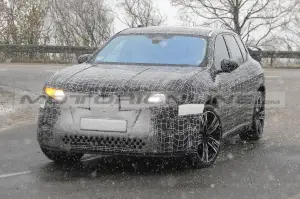 BMW iX3 2025 - Foto Spia 09-12-2023