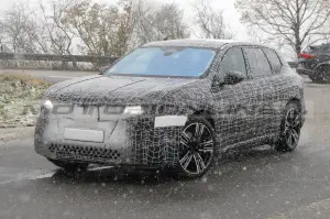 BMW iX3 2025 - Foto Spia 09-12-2023