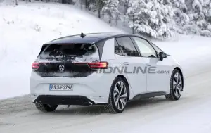 Volkswagen ID3 GTX - Foto spia 11-12-2023 - 11