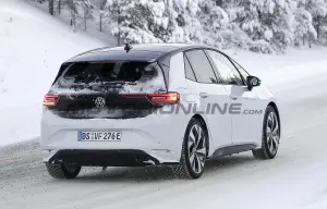 Volkswagen ID3 GTX - Foto spia 11-12-2023 - 10