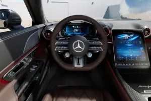 Mercedes-AMG SL 63 E Performance - 4