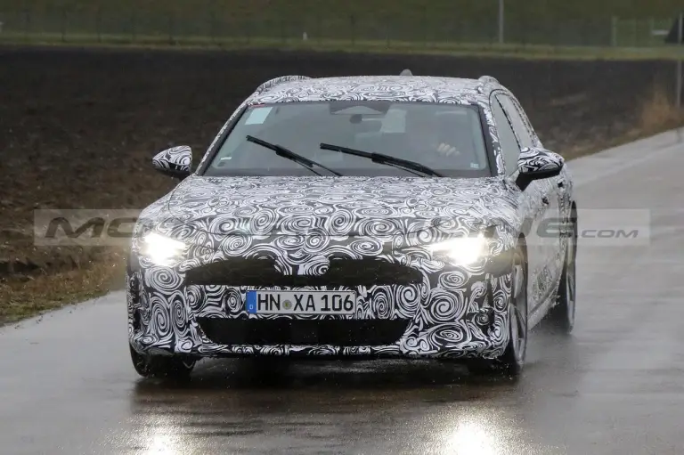 Audi A7 Avant - Foto Spia 14-12-2023 - 13