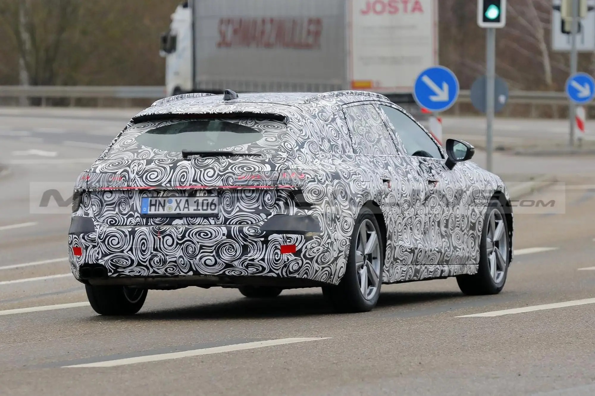 Audi A7 Avant - Foto Spia 14-12-2023 - 11