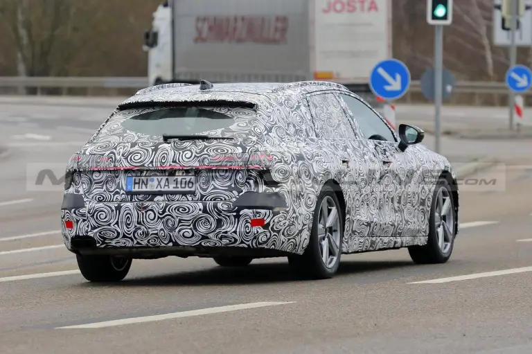 Audi A7 Avant - Foto Spia 14-12-2023 - 11