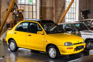 Mazda 121 Goldy - 12