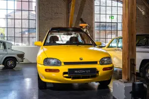 Mazda 121 Goldy - 3