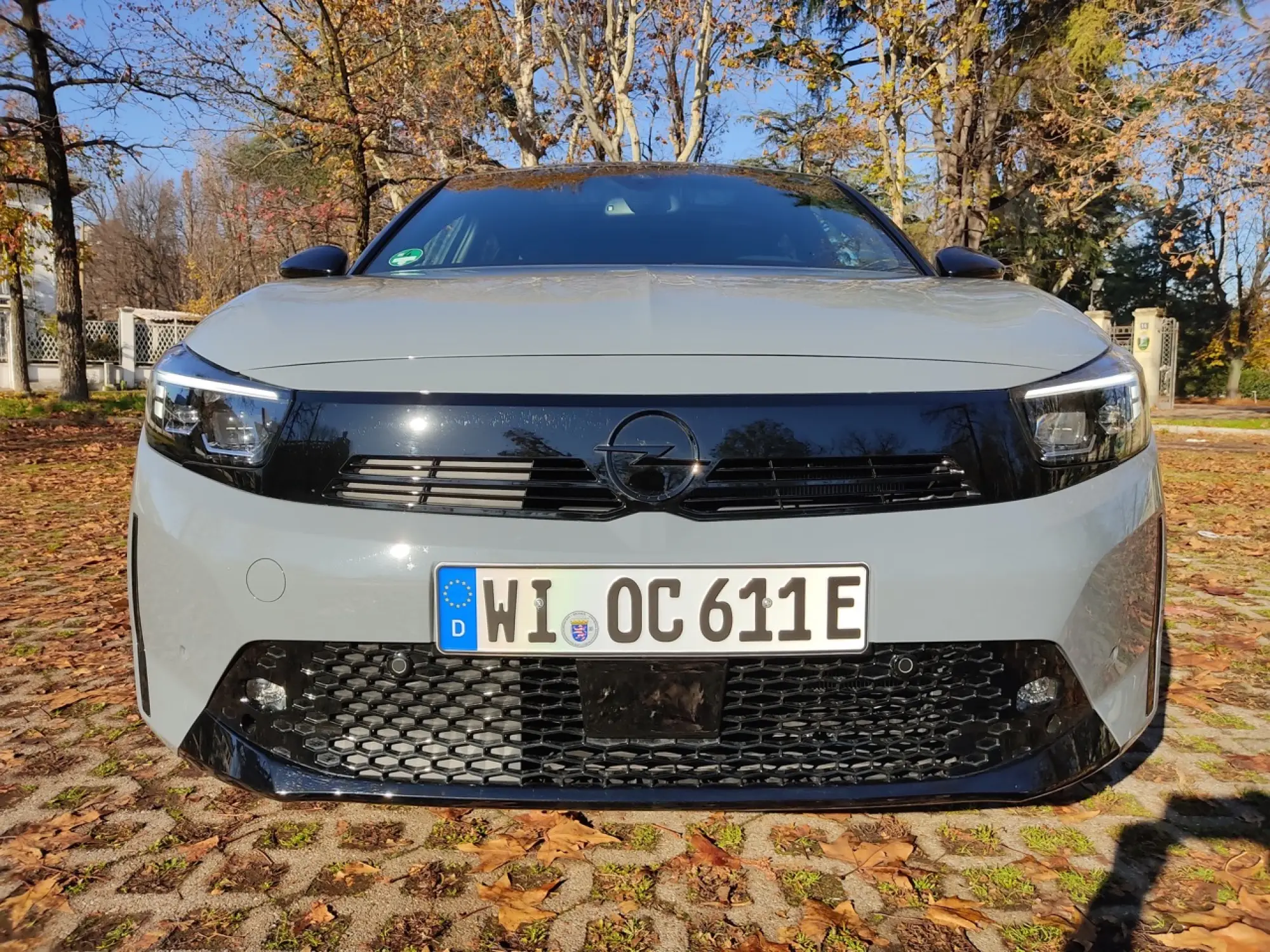 Opel Corsa Electric 2024 - Foto Milano - 7