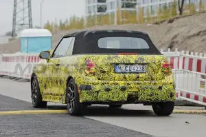 Mini JCW e JCW Cabrio 2025 - Foto Spia 20-12-2023