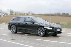 Audi A6 Avant e-tron - Foto Spia 21-12-2023