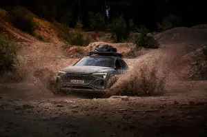 Audi Q8 e-tron edition Dakar - Foto ufficiali