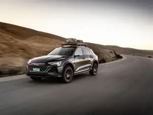 Audi Q8 e-tron edition Dakar - Foto ufficiali