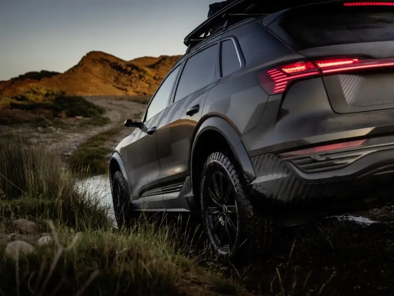 Audi Q8 e-tron edition Dakar - Foto ufficiali - 4