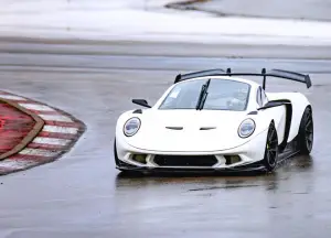 Rhino Racing RR01 - 7