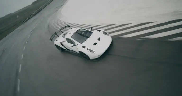 Rhino Racing RR01 - 1