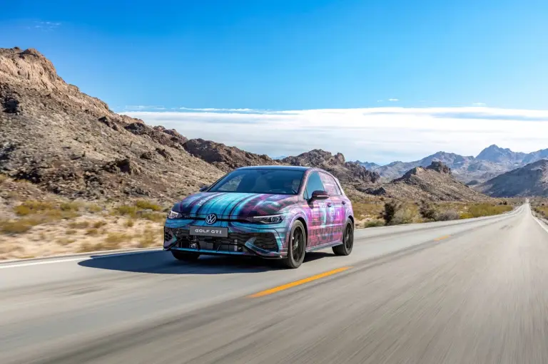 Volkswagen Golf 2024 - CES - 2