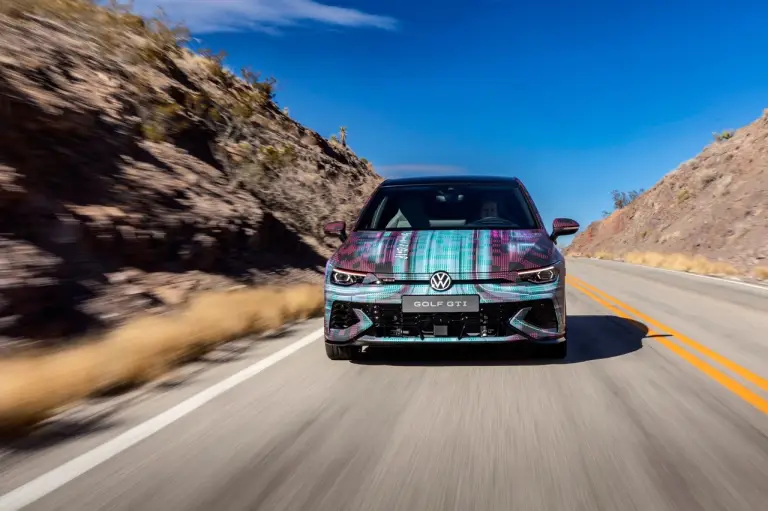 Volkswagen Golf 2024 - CES - 4