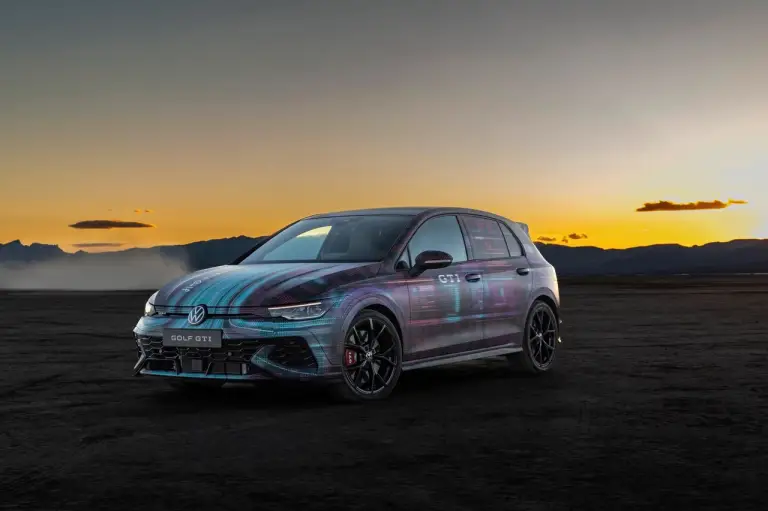 Volkswagen Golf 2024 - CES - 9