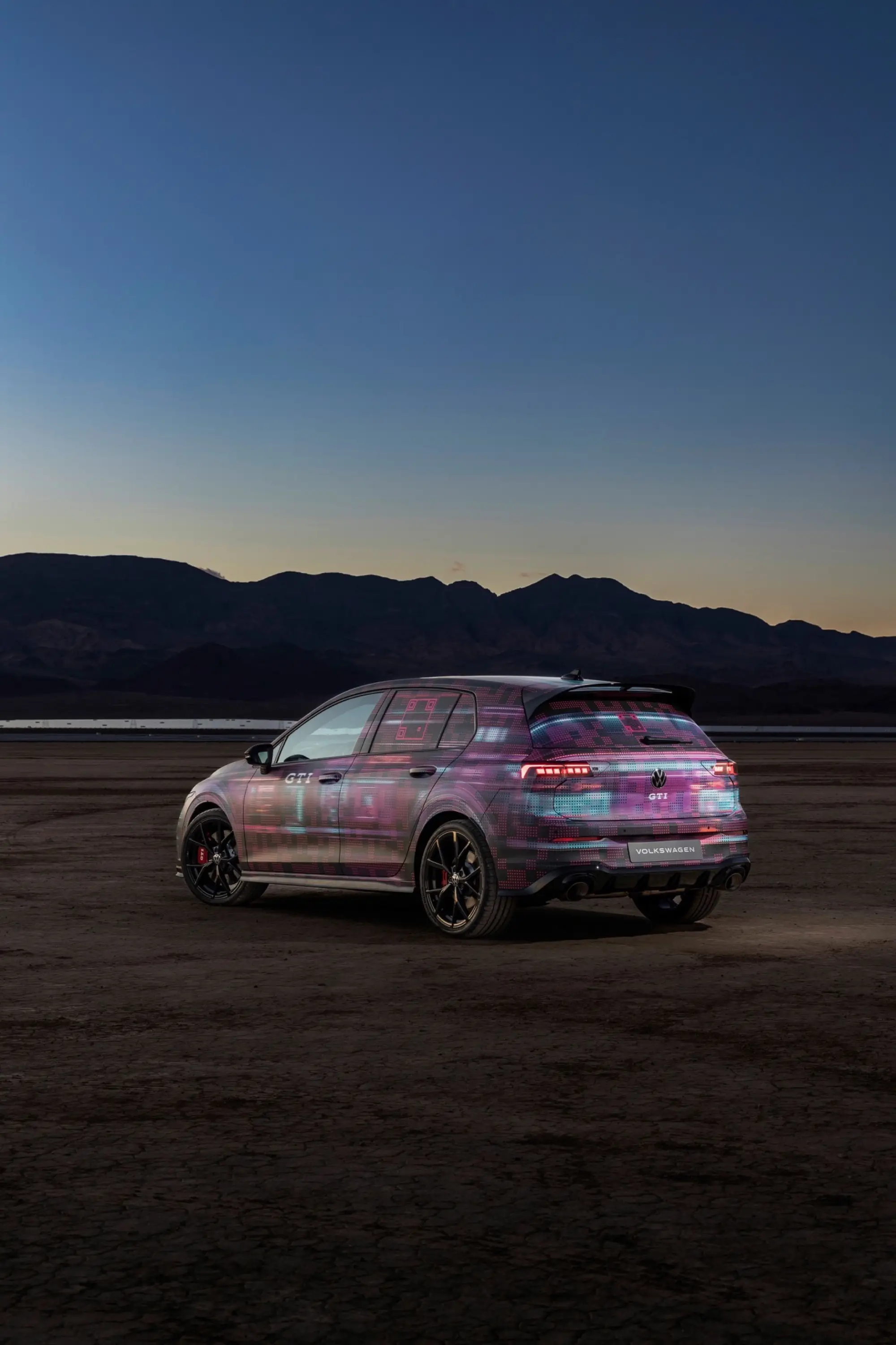 Volkswagen Golf 2024 - CES - 16