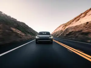 Tesla Model 3 2024 - 22