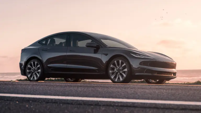 Tesla Model 3 2024 - 18