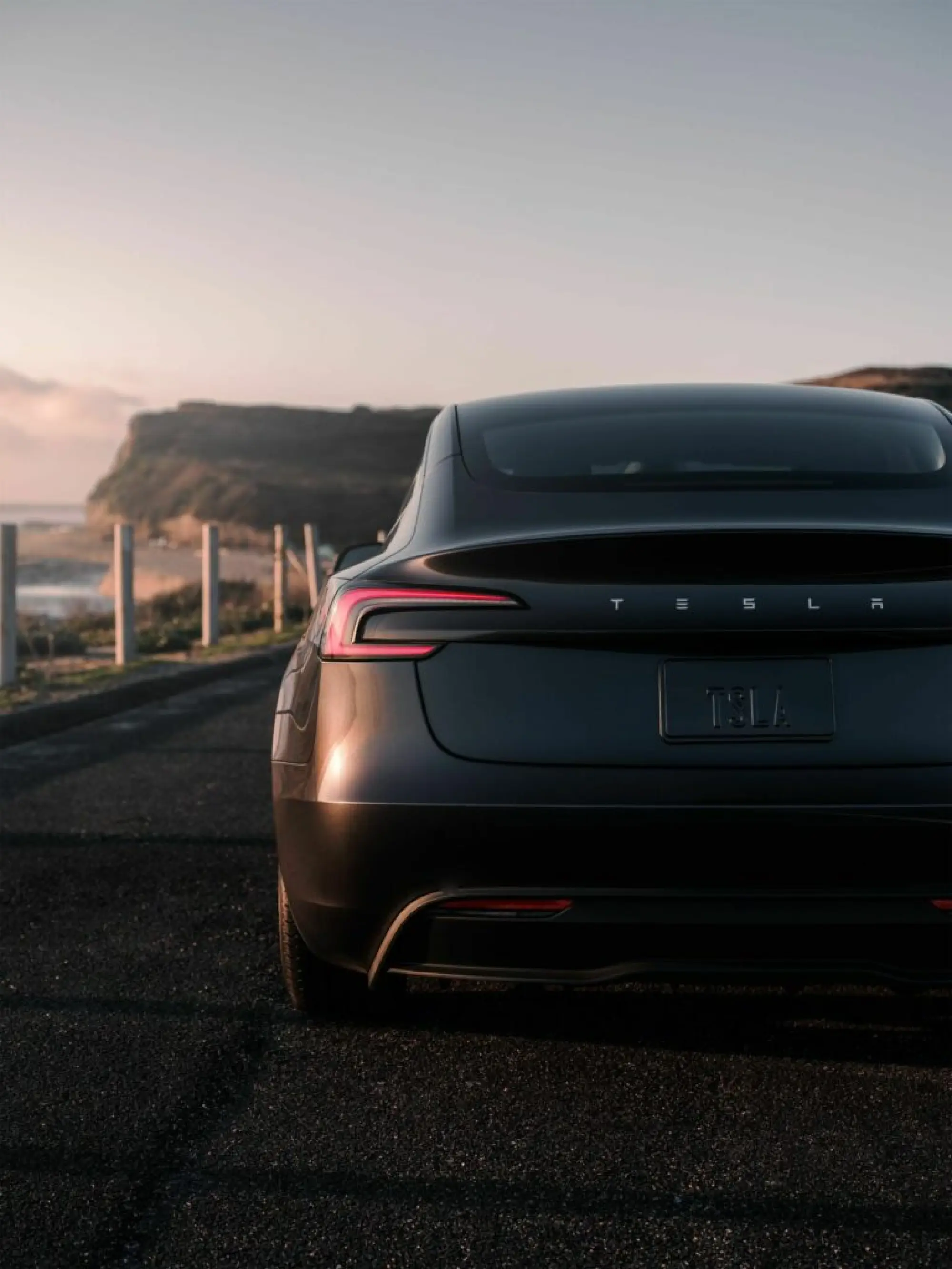 Tesla Model 3 2024 - 14