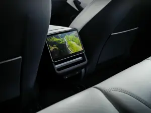 Tesla Model 3 2024 - 40