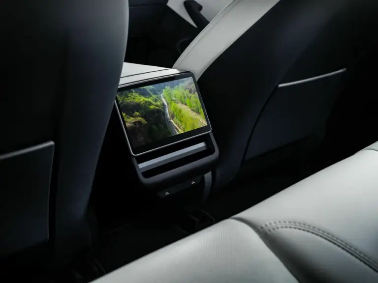 Tesla Model 3 2024 - 40