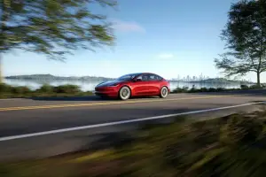 Tesla Model 3 2024 - 15
