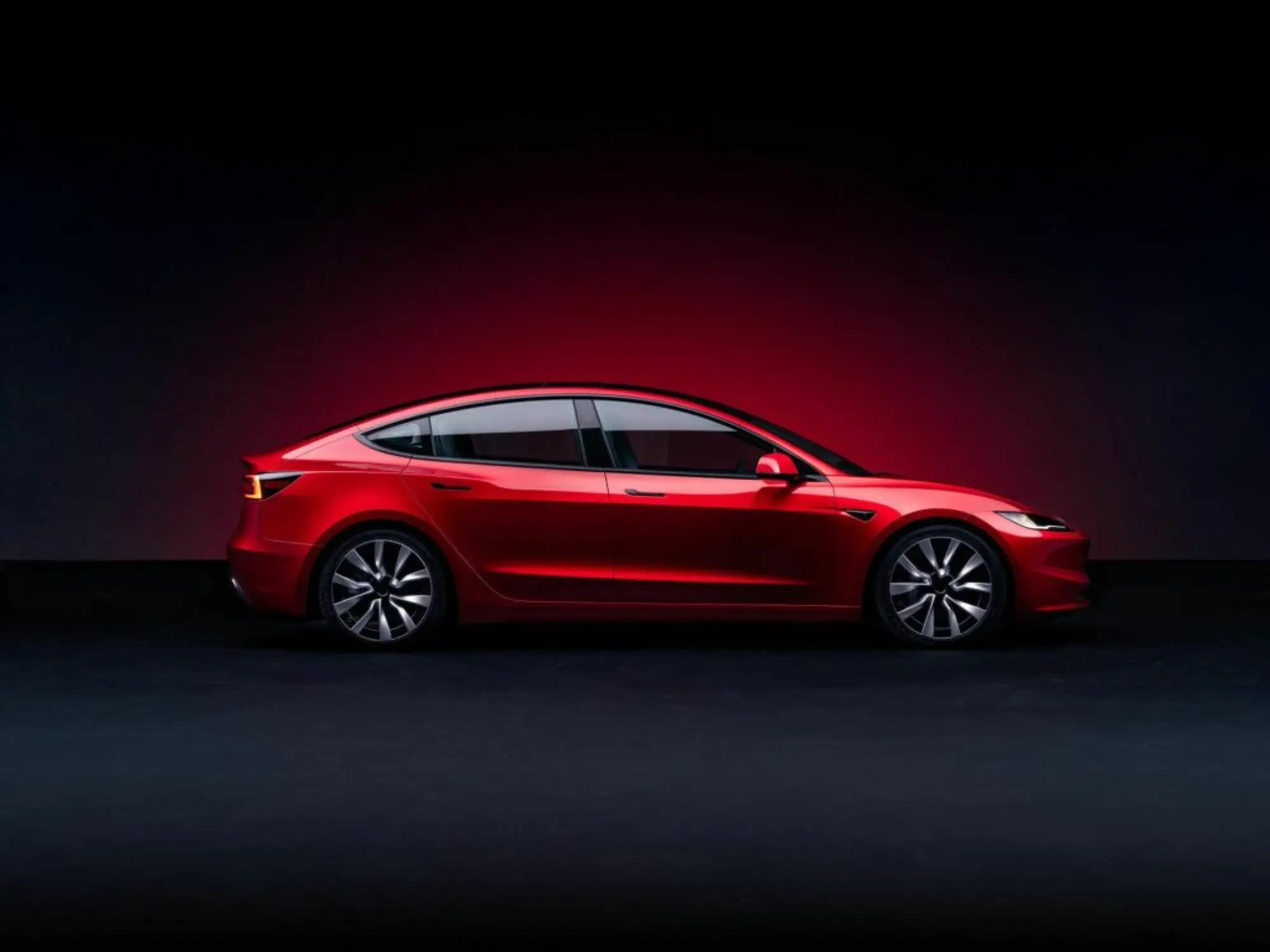 Tesla Model 3 2024 - 11