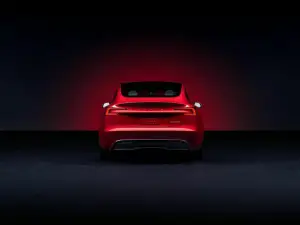 Tesla Model 3 2024 - 1