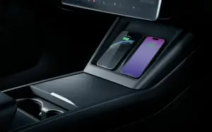 Tesla Model 3 2024 - 44
