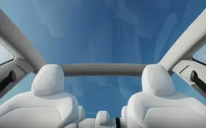 Tesla Model 3 2024 - 36