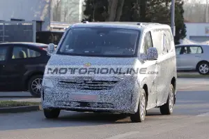 Volkswagen Transporter - Foto spia 10-1-2024 - 13