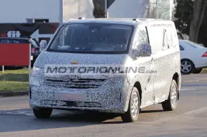 Volkswagen Transporter - Foto spia 10-1-2024 - 15