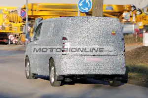 Volkswagen Transporter - Foto spia 10-1-2024 - 20